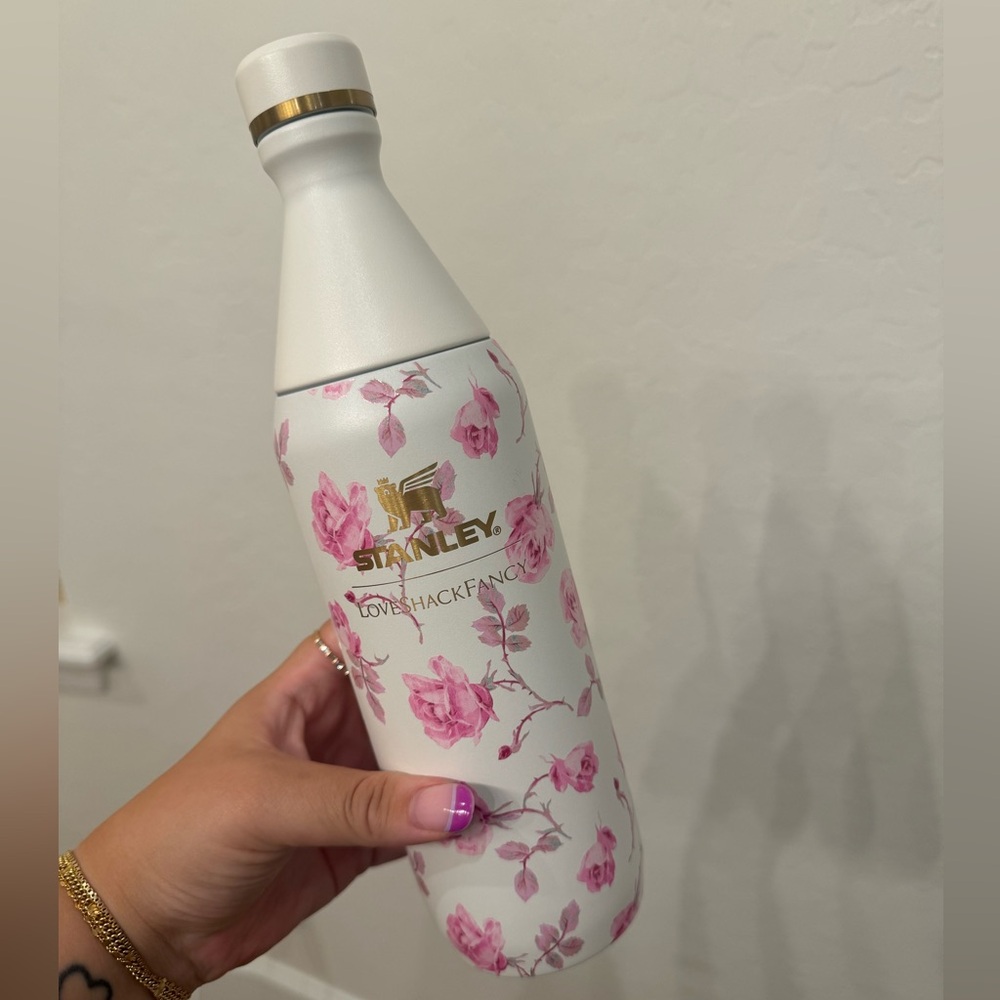 LoveShackFancy Stanley 20oz All Day Slim Bottle